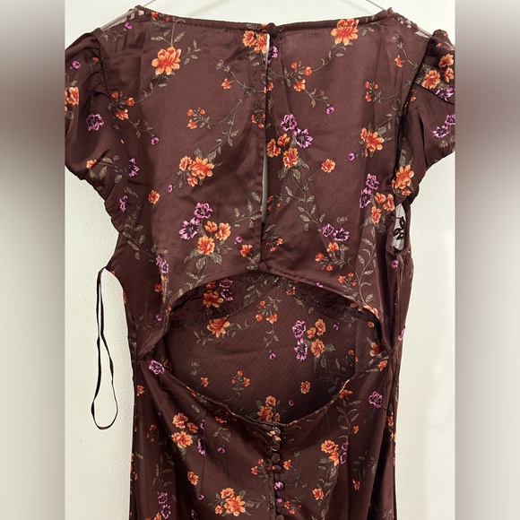 FREE PEOPLE
Butterfly Babe Cutout Maxi Dress - Brown Combo
New with tags. - Picture 11 of 12